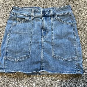 AMERICAN EAGLE jean skirt